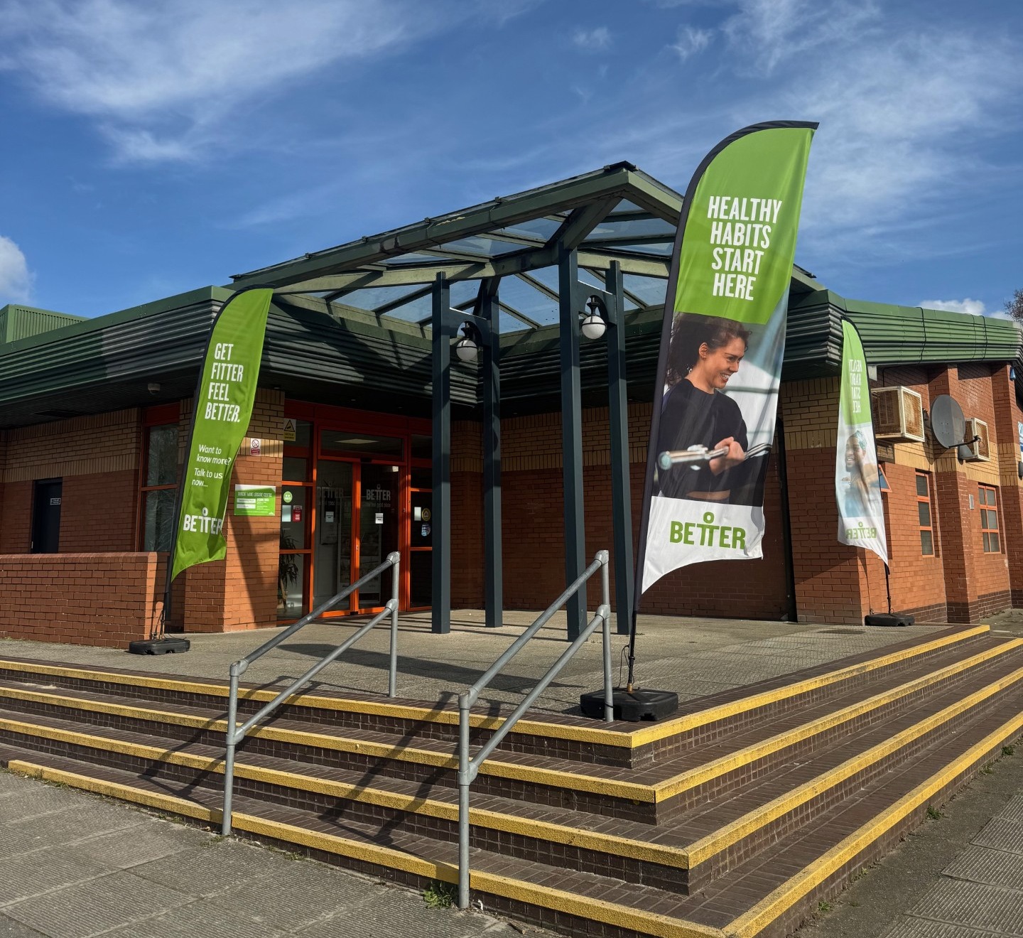 The Didcot Wave Leisure Centre - external view